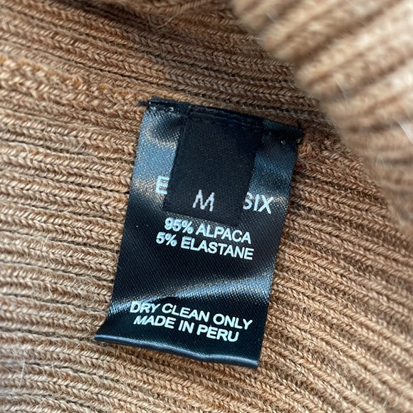 NWOT Eleven Six knit sweater - Picture 5 of 9